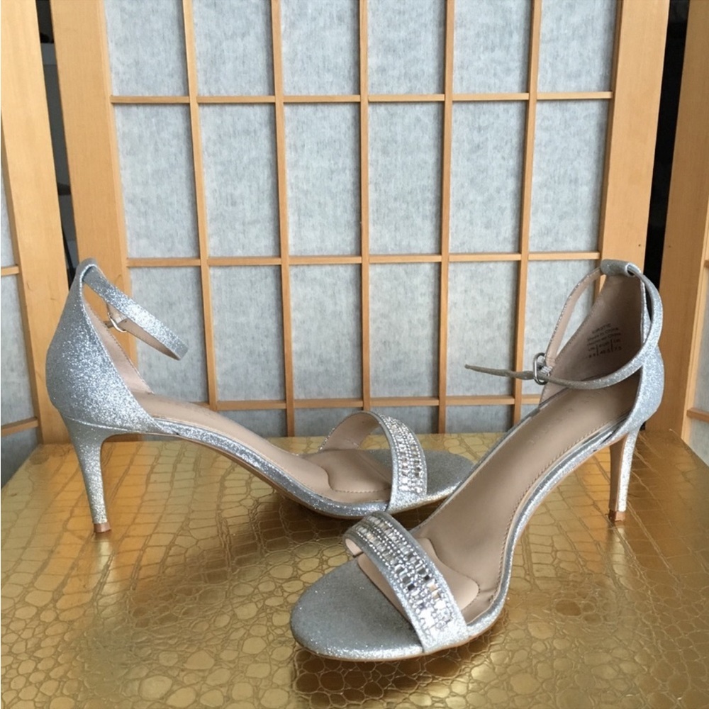 Kelly & Katie Kirstie Silver Open Toe Special Occassion Dress Heel SZ 10